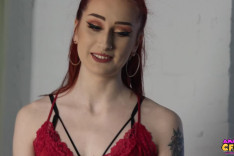 Oral Demonstration — Amateur CFNM, starring Gigi Rouge